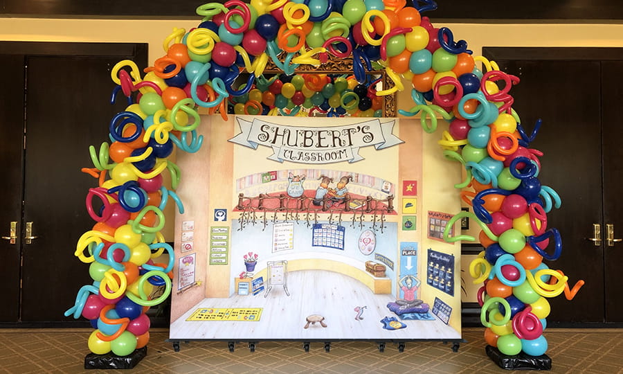 Photo of the LED poster screen in the party entrance scene