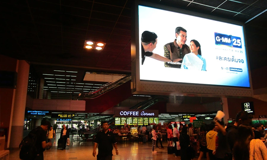 Fixed LED screen in a conference room